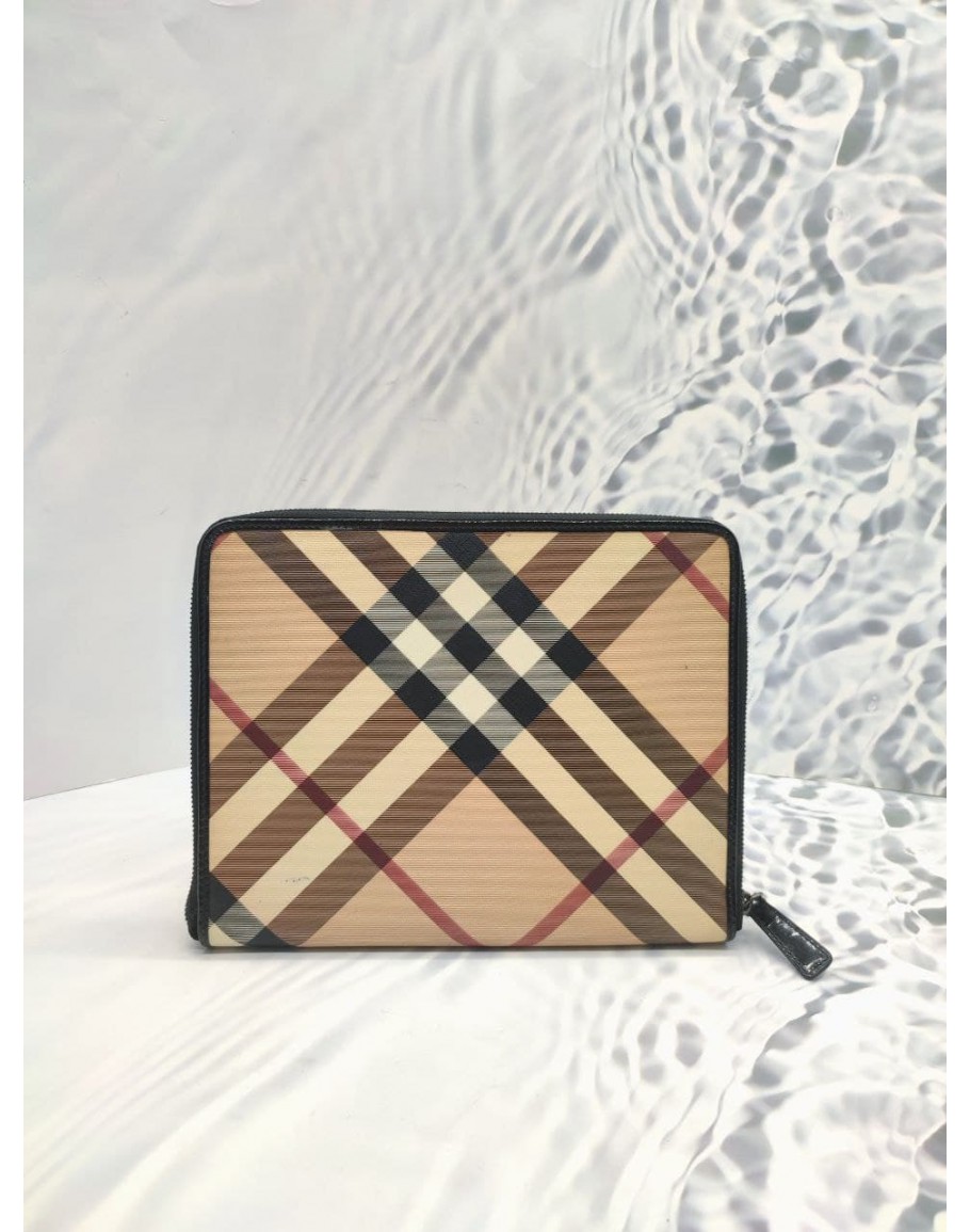 Ipad cheap case burberry